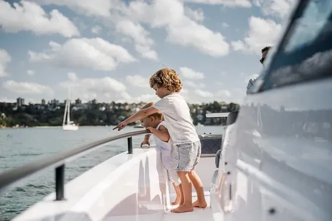 guests-private-boat-tour-santorini