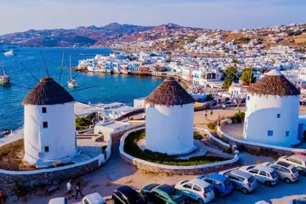 island-hopping-to-mykonos
