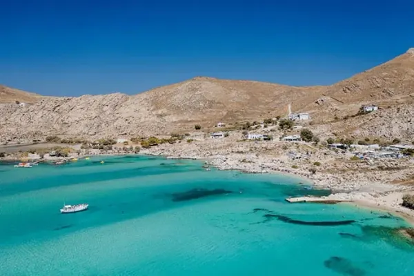 island-hopping-to-paros