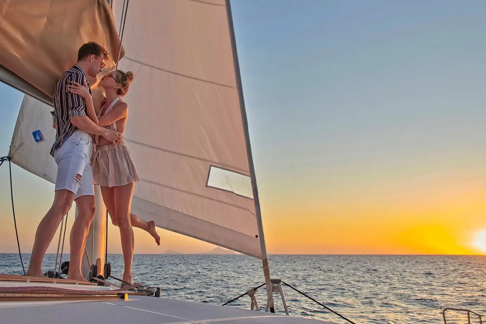 Vista Yachting – Boat tours in Santorini